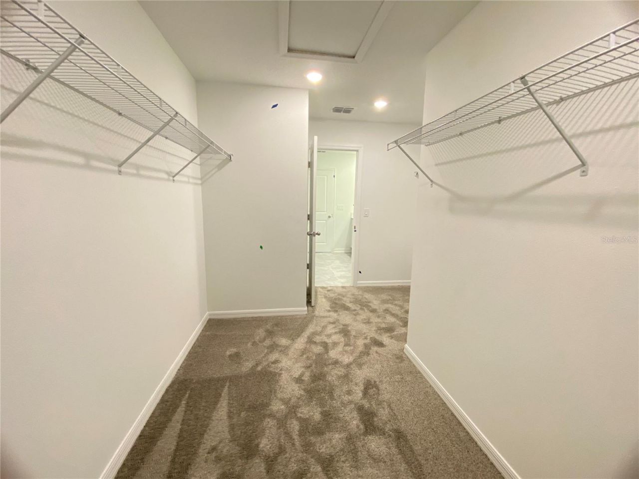 3947 Willowbrook Drive , Edgewater, FL 32141 Photo