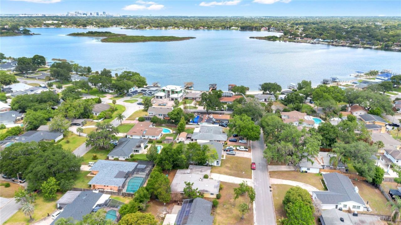 5020 Saint Marie Avenue , Belle Isle, FL 32812 Photo