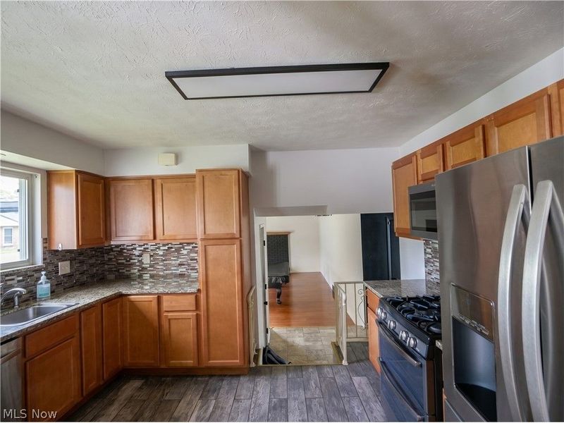 4633 Whitehall Drive, South Euclid, OH 44121 Photo 13
