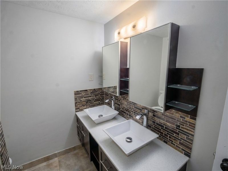 4633 Whitehall Drive, South Euclid, OH 44121 Photo 22