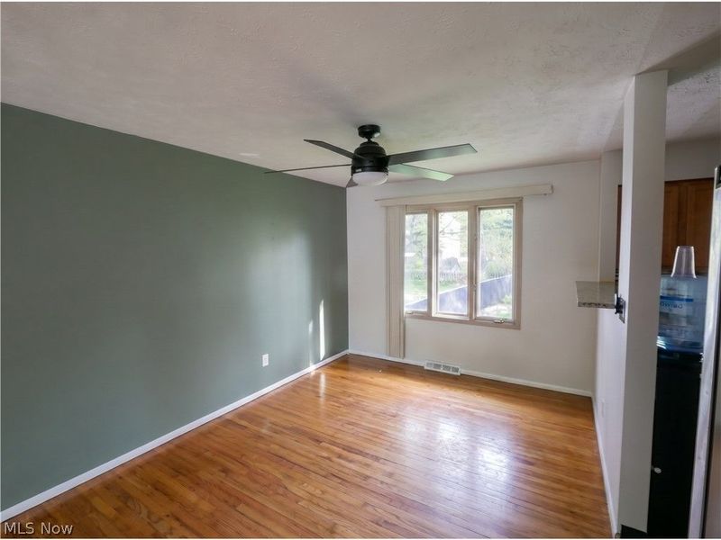 4633 Whitehall Drive, South Euclid, OH 44121 Photo 8