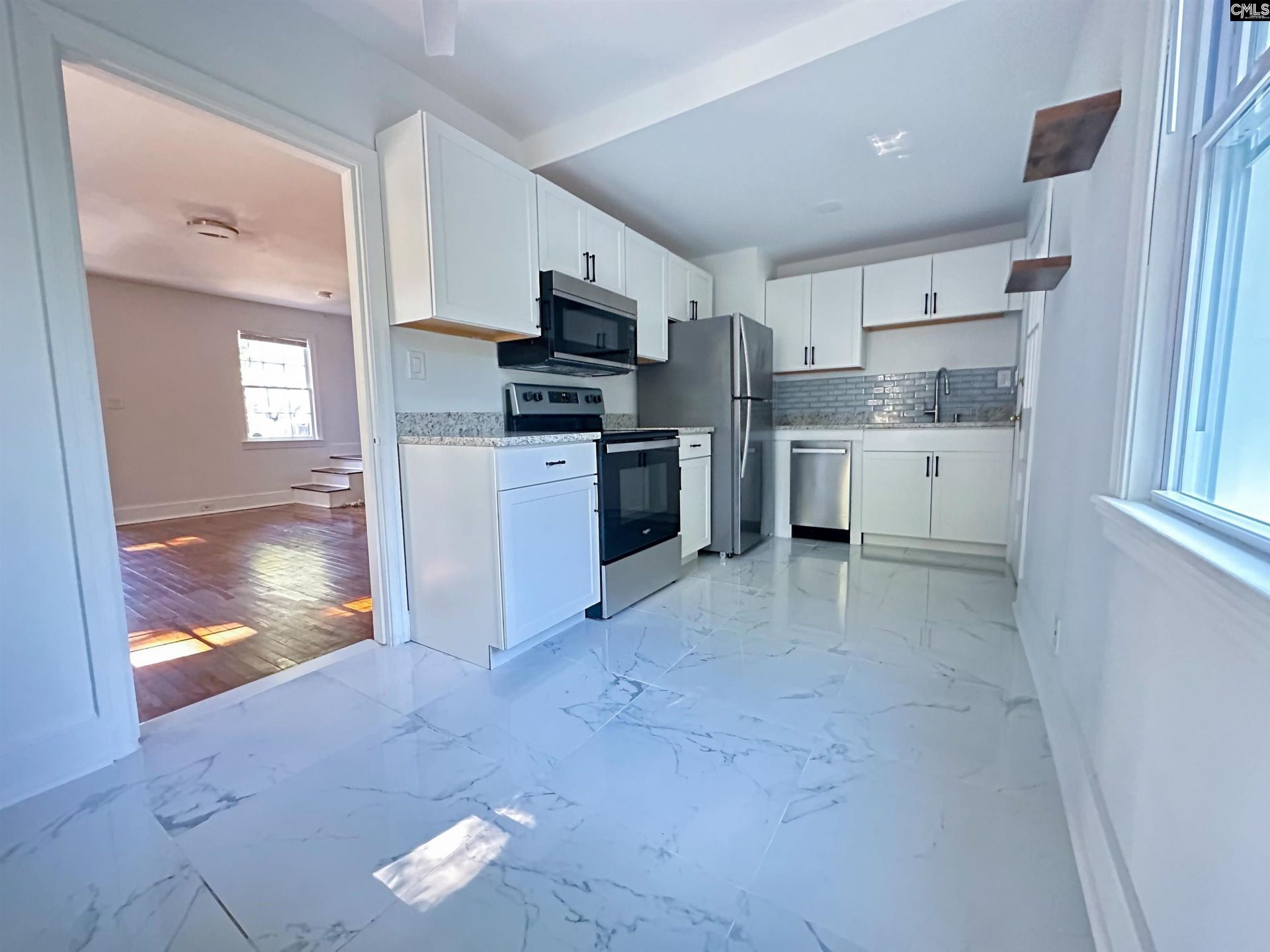 3132 Lakewood Avenue Photo 18