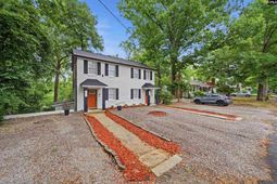 3132 Lakewood Avenue photo 4