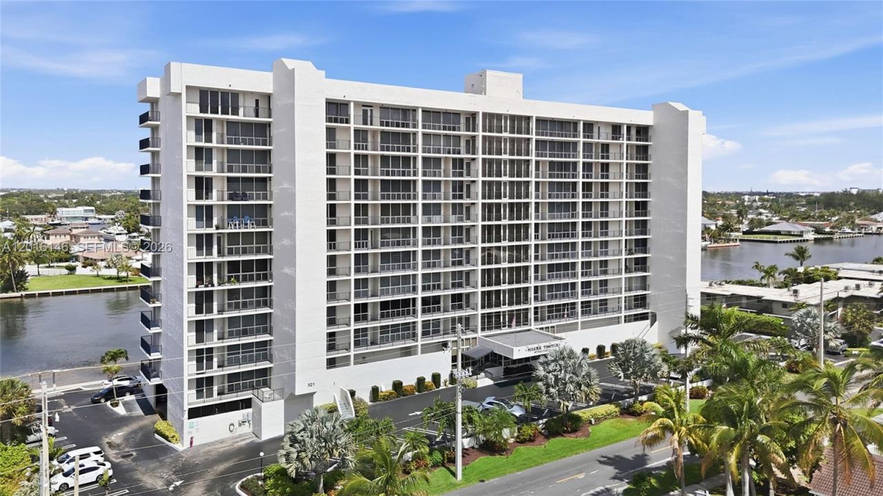 521 N Riverside Dr Pompano Beach, FL 33062