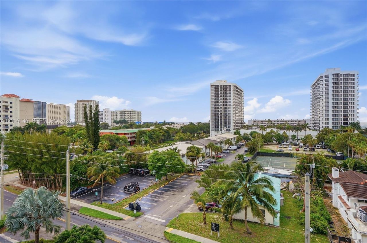 521 N Riverside Dr, Unit 606, Pompano Beach, FL 33062 Photo