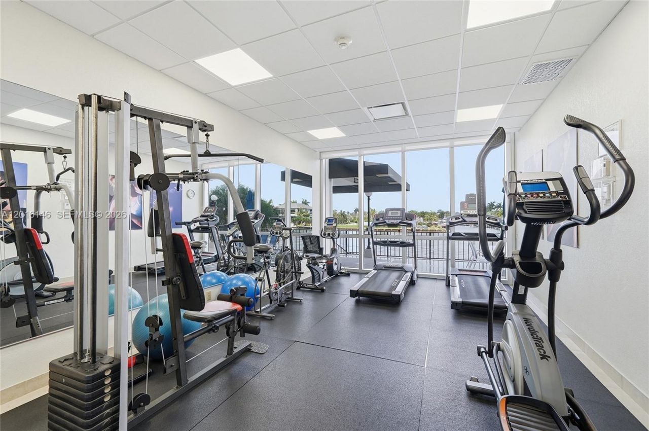 521 N Riverside Dr, Unit 606, Pompano Beach, FL 33062 Photo
