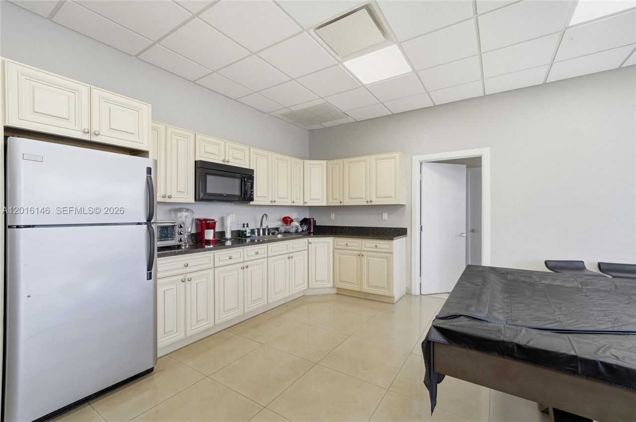 521 N Riverside Dr, Unit 606, Pompano Beach, FL 33062 Photo