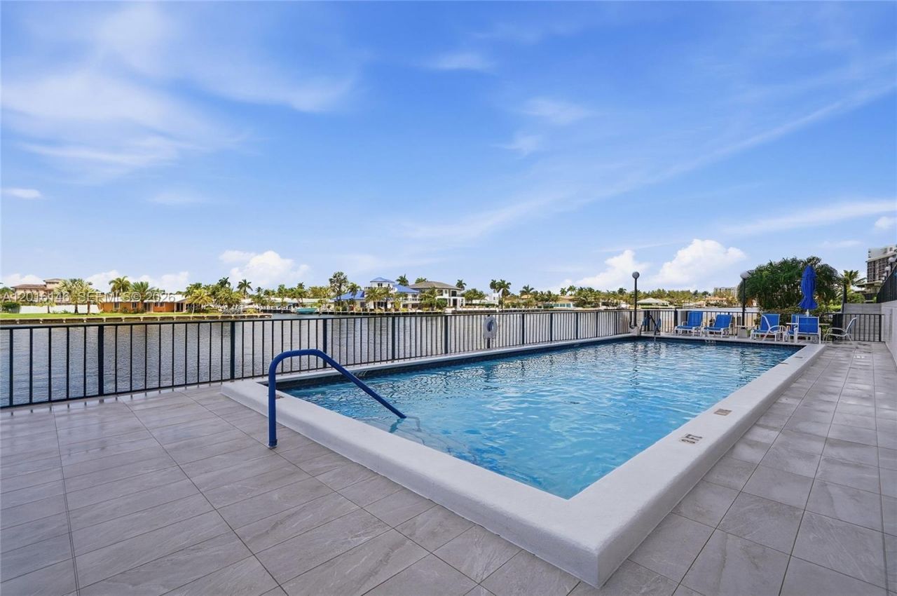 521 N Riverside Dr, Unit 606, Pompano Beach, FL 33062 Photo