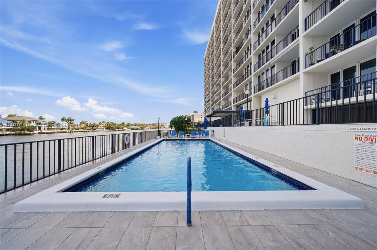 521 N Riverside Dr, Unit 606, Pompano Beach, FL 33062 Photo