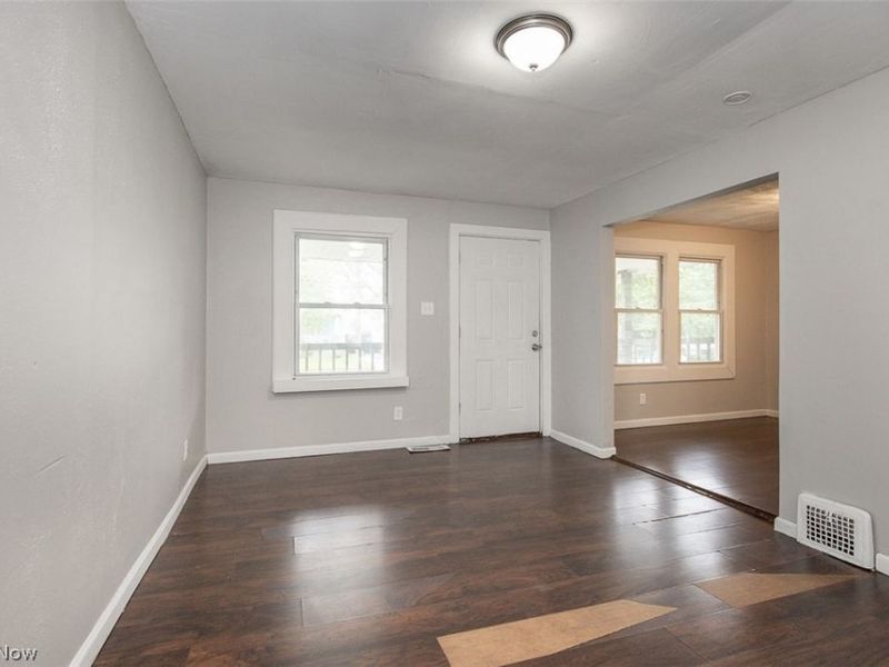 3409 W 86th Street, Cleveland, OH 44102 Photo 3