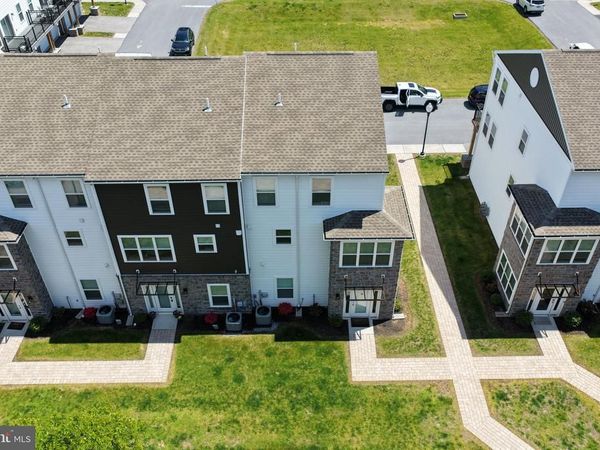 121 HIGH POINTE DRIVE , Unit 38, HUMMELSTOWN, PA 17036