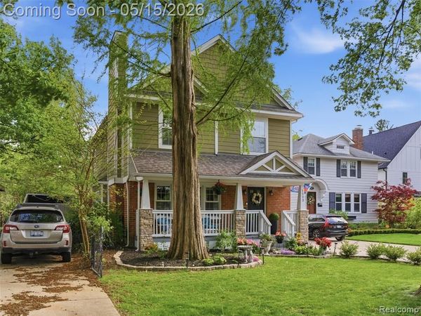 1223 Greenleaf Drive, Royal Oak, MI 48067