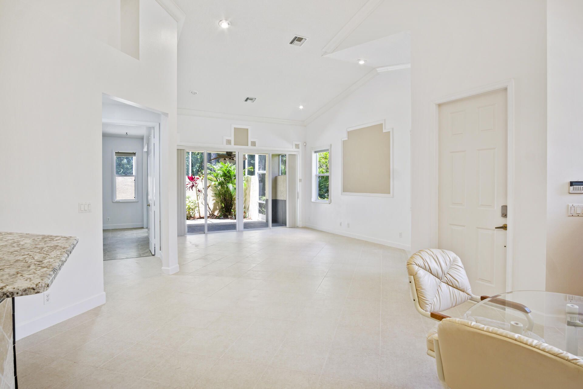 7084 Torrey Pines Circle, Port Saint Lucie, FL 34986 Photo