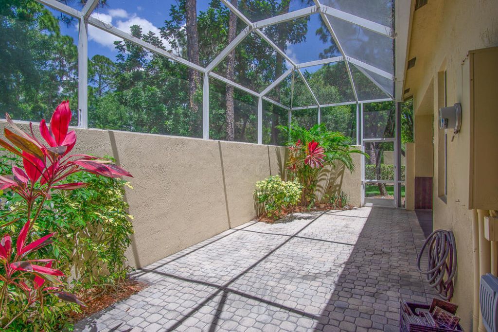 7084 Torrey Pines Circle, Port Saint Lucie, FL 34986 Photo