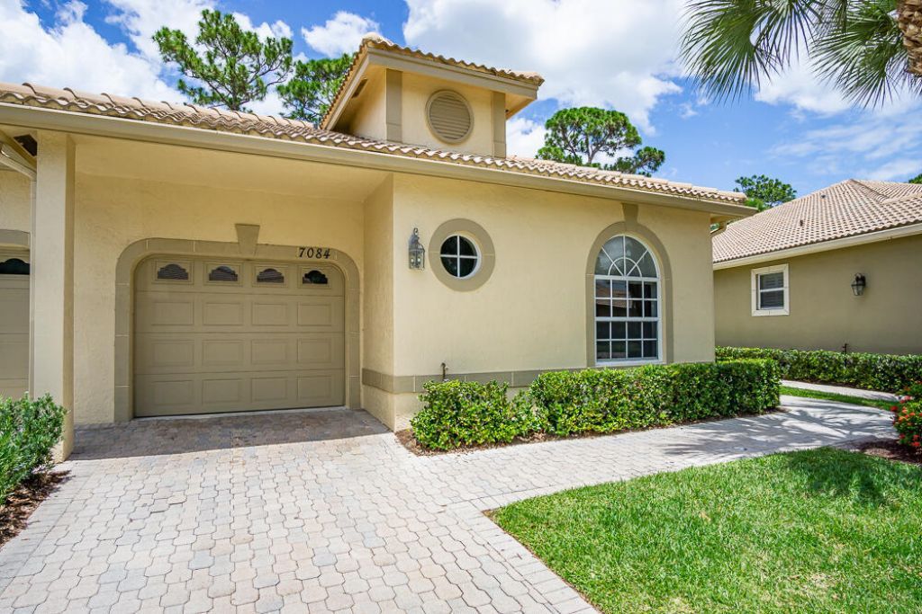 7084 Torrey Pines Circle, Port Saint Lucie, FL 34986 Photo