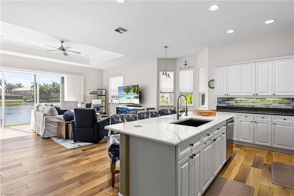 14560 Laguna Dr, Fort Myers, FL 33908 Photo