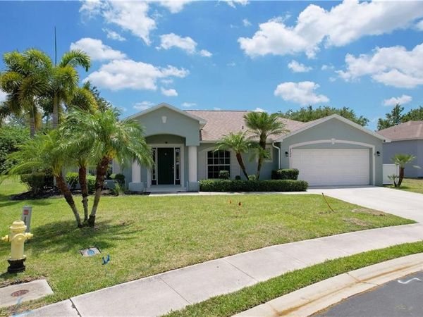2682 Nature Pointe LOOP , FORT MYERS, FL 33905