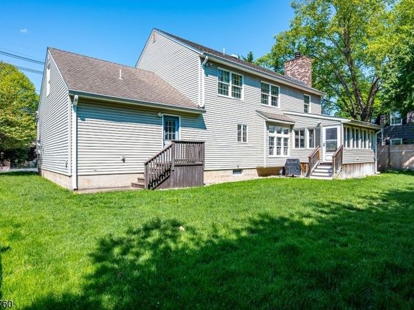 194 Plainfield Rd, Edison, NJ 08820