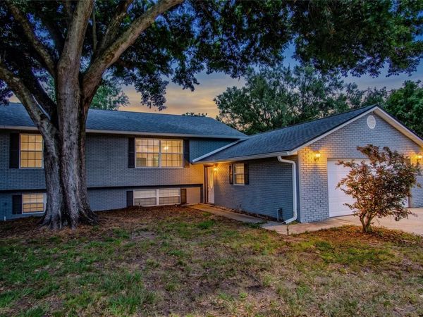 2614 CREST DRIVE , HAINES CITY, FL 33844