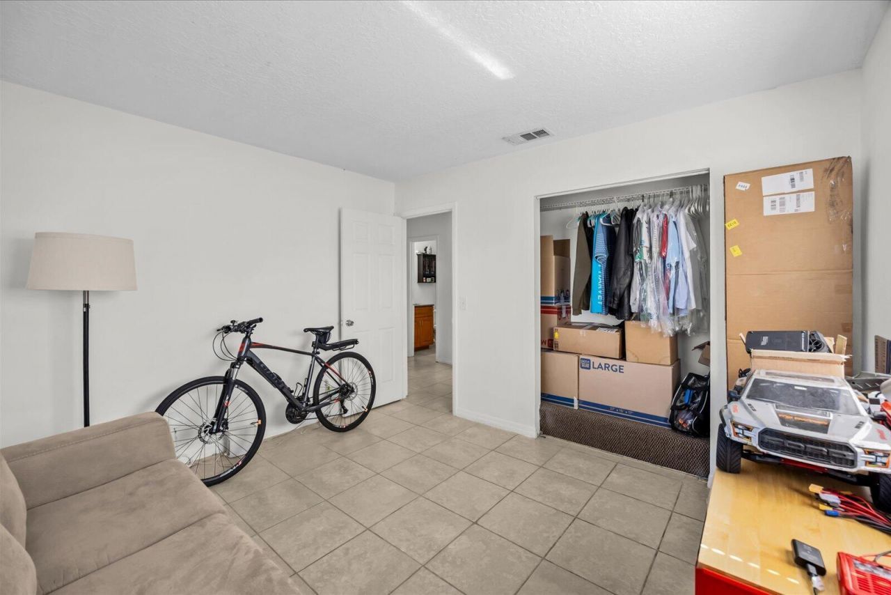 1549 SE Minorca Avenue, Port Saint Lucie, FL 34952 Photo
