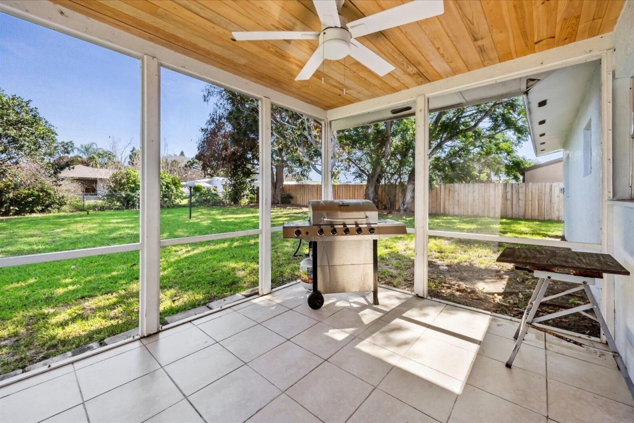 1549 SE Minorca Avenue, Port Saint Lucie, FL 34952 Photo