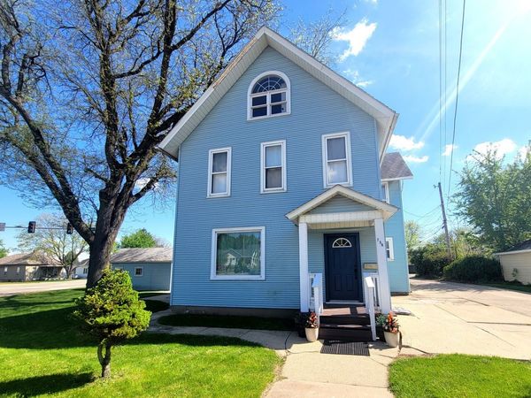 738 11th Street , Lasalle, IL 61301