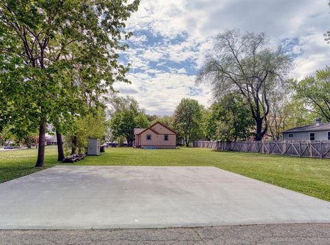 Main Photo