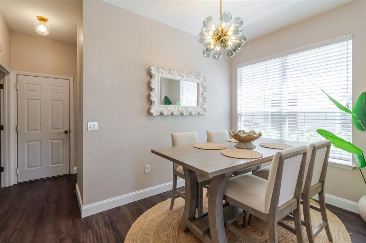 602 51st Avenue N, Saint Petersburg, FL 33703 Photo