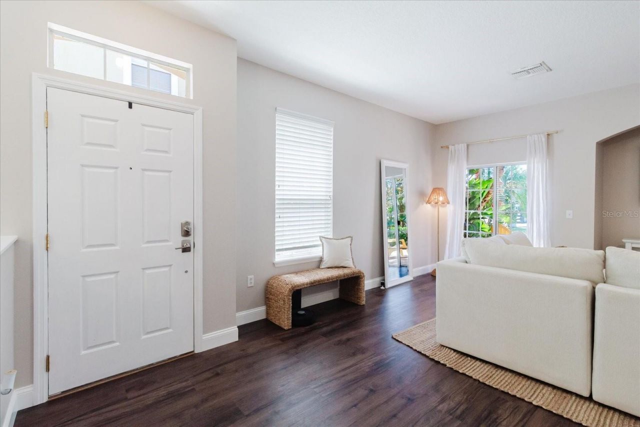 602 51st Avenue N, Saint Petersburg, FL 33703 Photo