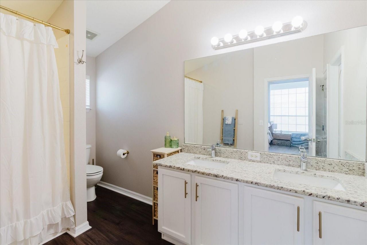 602 51st Avenue N, Saint Petersburg, FL 33703 Photo