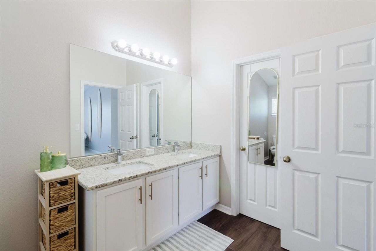 602 51st Avenue N, Saint Petersburg, FL 33703 Photo