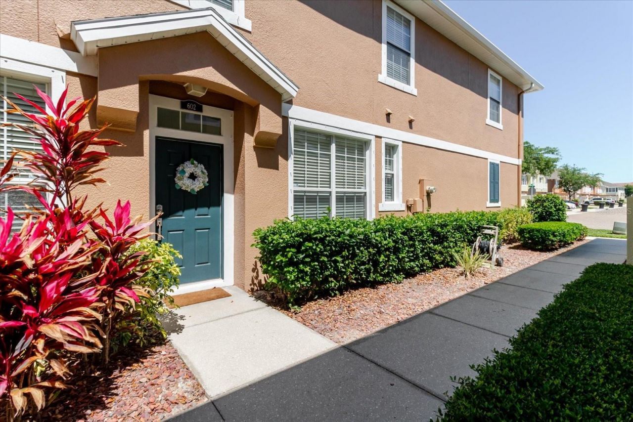 602 51st Avenue N, Saint Petersburg, FL 33703 Photo
