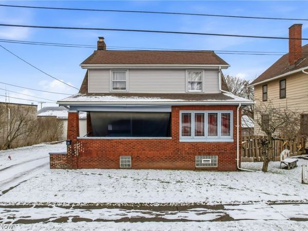 15 S Portland Avenue , Youngstown, OH 44509