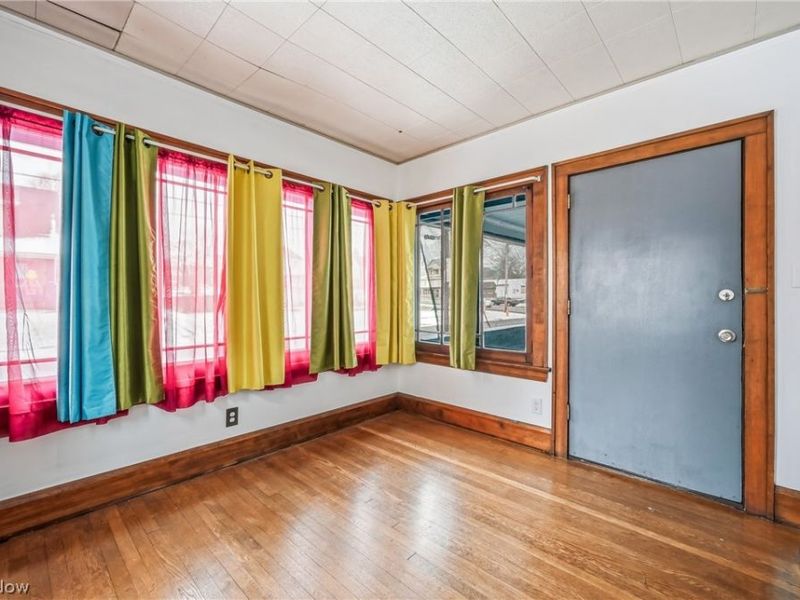 15 S Portland Avenue, Youngstown, OH 44509 Photo 5