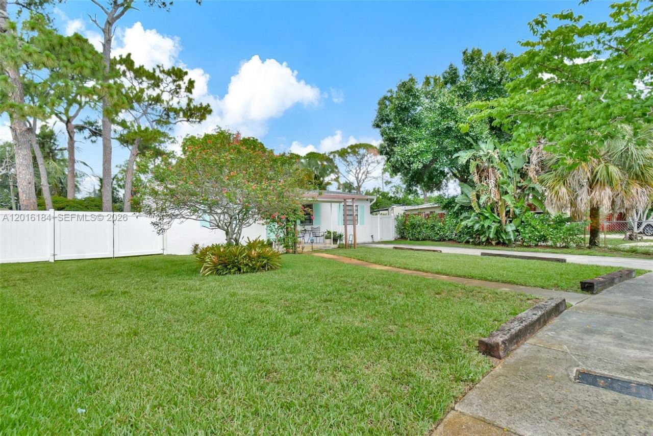 2217 SW 1st Ct , Unit 2217, Fort Lauderdale, FL 33312 Photo