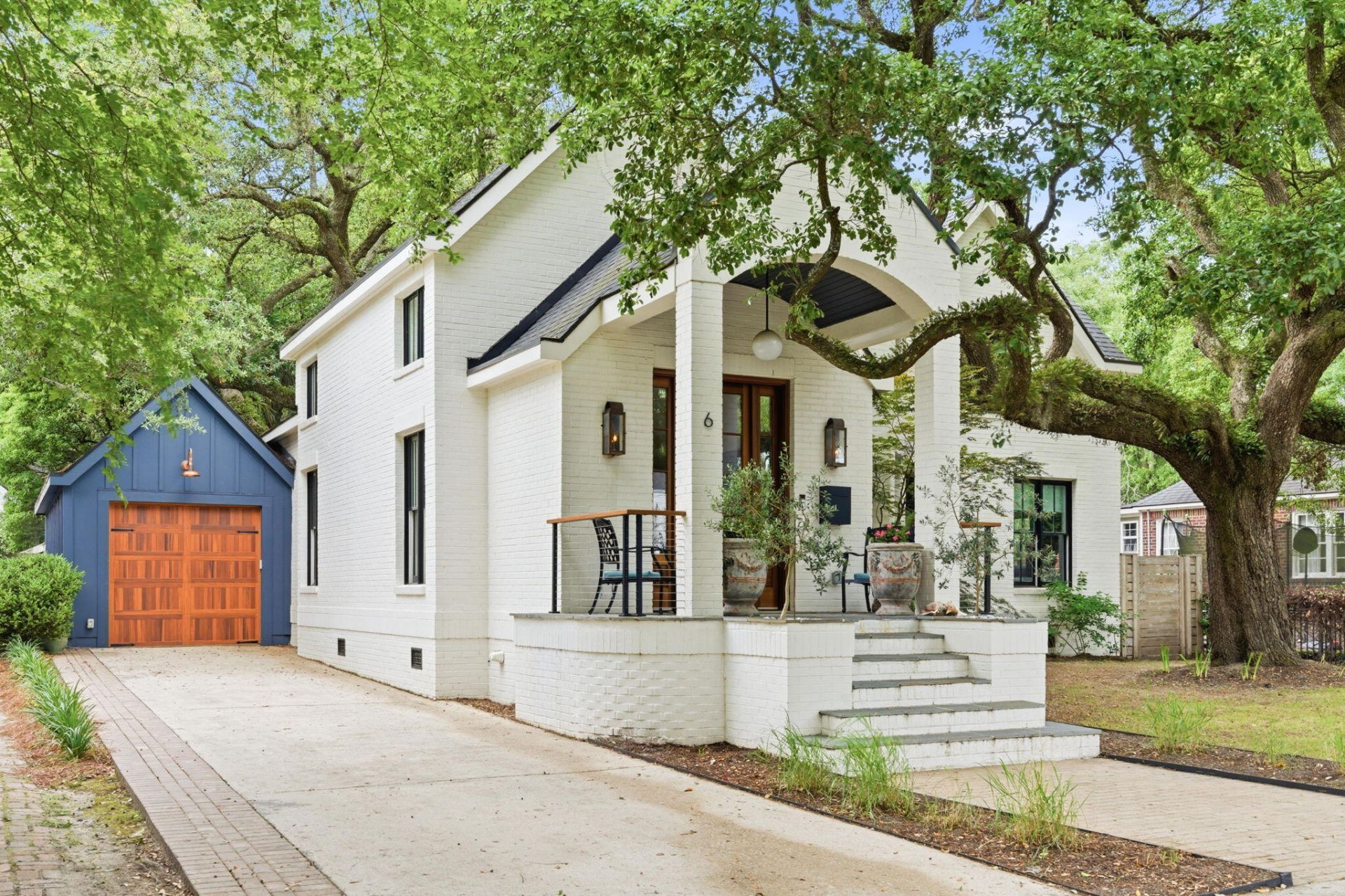 6 Beverly Road Photo 24
