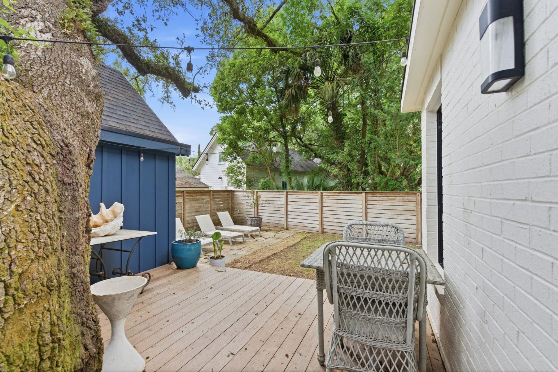 6 Beverly Road Photo 25