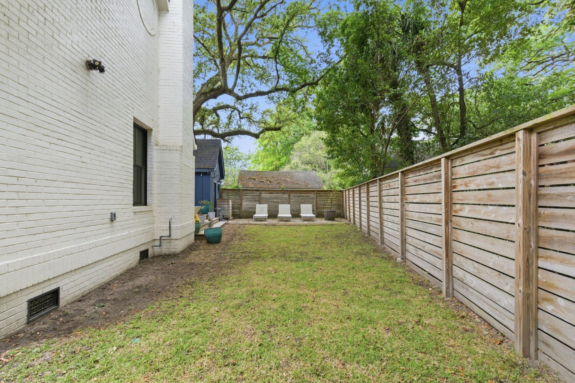 6 Beverly Road Photo 27