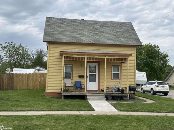 311 S Elm Street, Creston, IA 50801