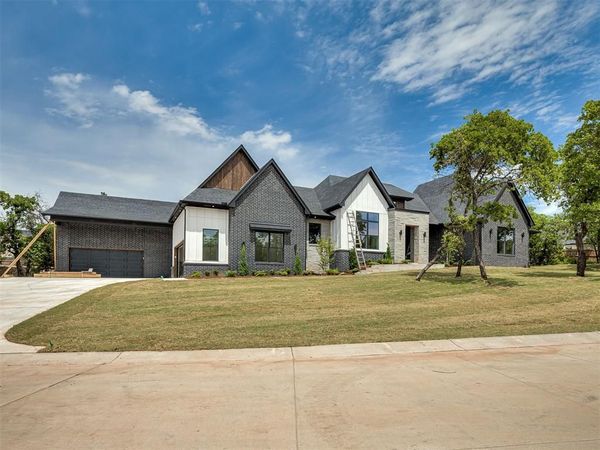 8080 Silver Spur , Arcadia, OK 73007