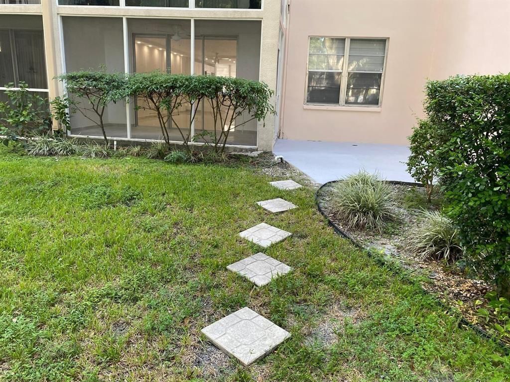 2600 NW 49th Avenue, Unit Apt 112, Lauderdale Lakes, FL 33313 Photo