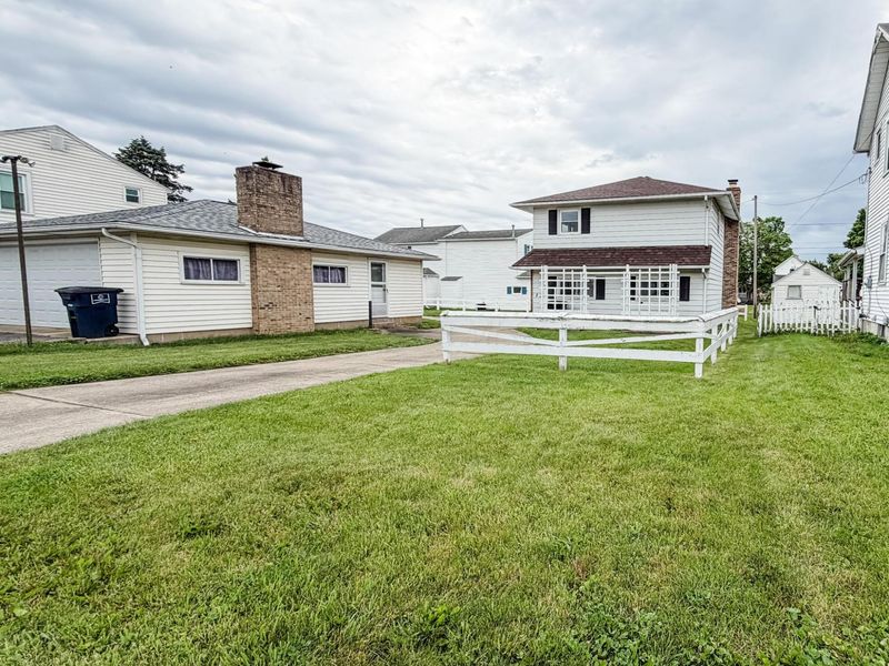 730 N Roosevelt Avenue , Lancaster, OH 43130 Photo 3
