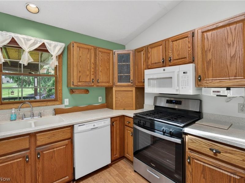1338 Sharonbrook Drive, Twinsburg, OH 44087 Photo 10