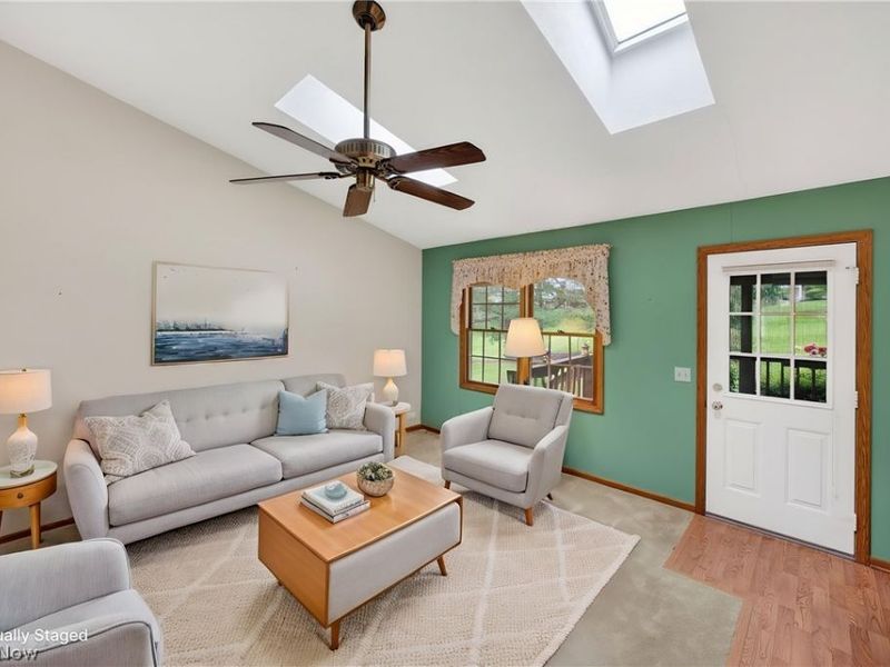 1338 Sharonbrook Drive, Twinsburg, OH 44087 Photo 4