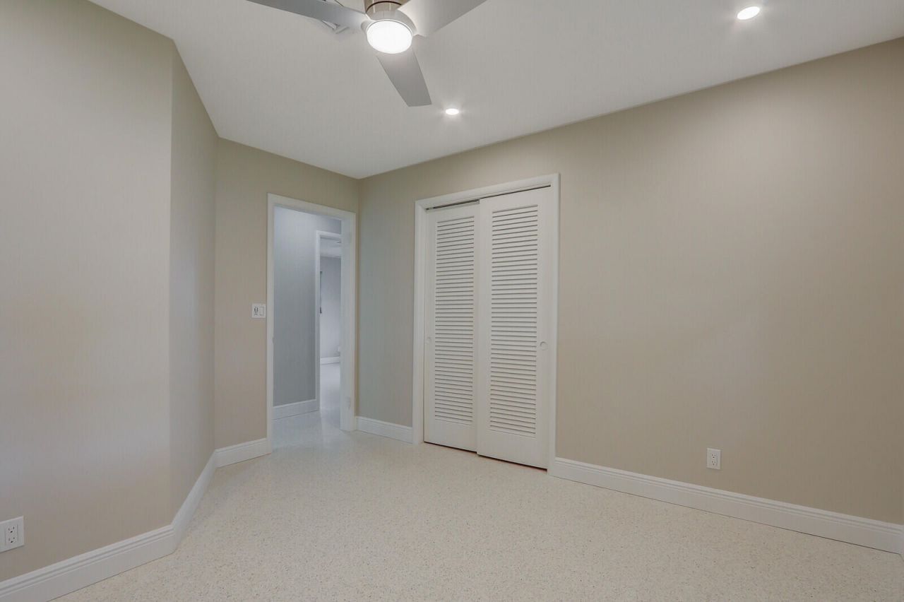 732 Pelican Way, North Palm Beach, FL 33408 Photo