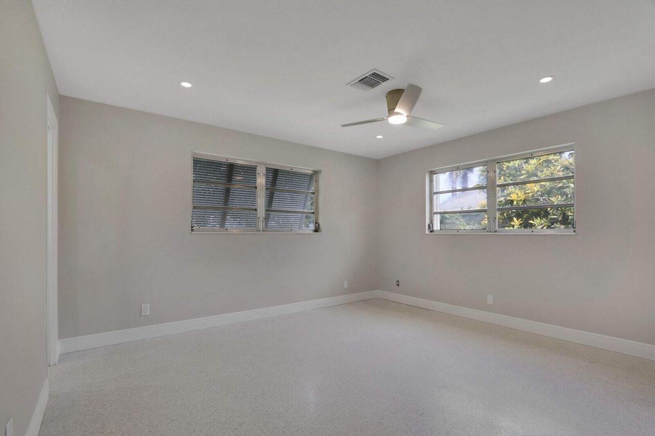 732 Pelican Way, North Palm Beach, FL 33408 Photo