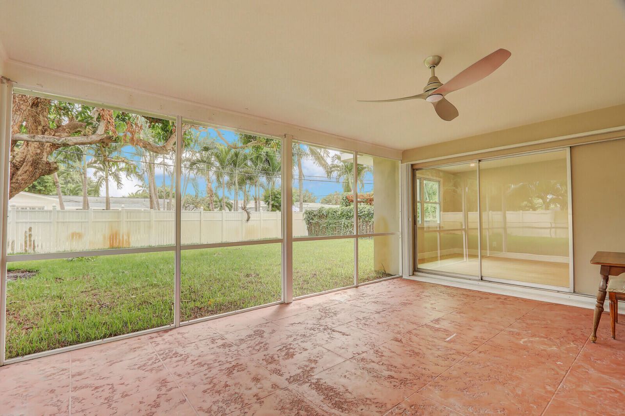 732 Pelican Way, North Palm Beach, FL 33408 Photo