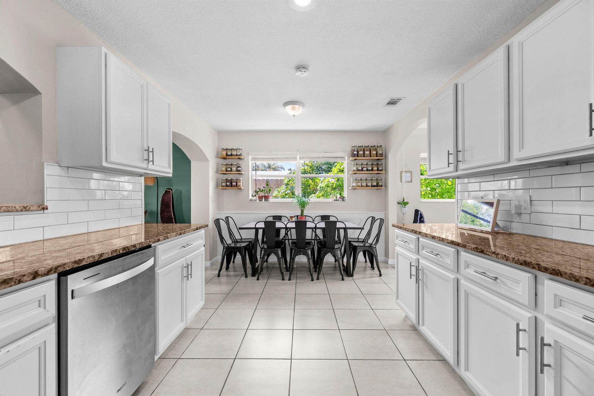 4366 Bamboo Drive, Palm Beach Gardens, FL 33410 Photo