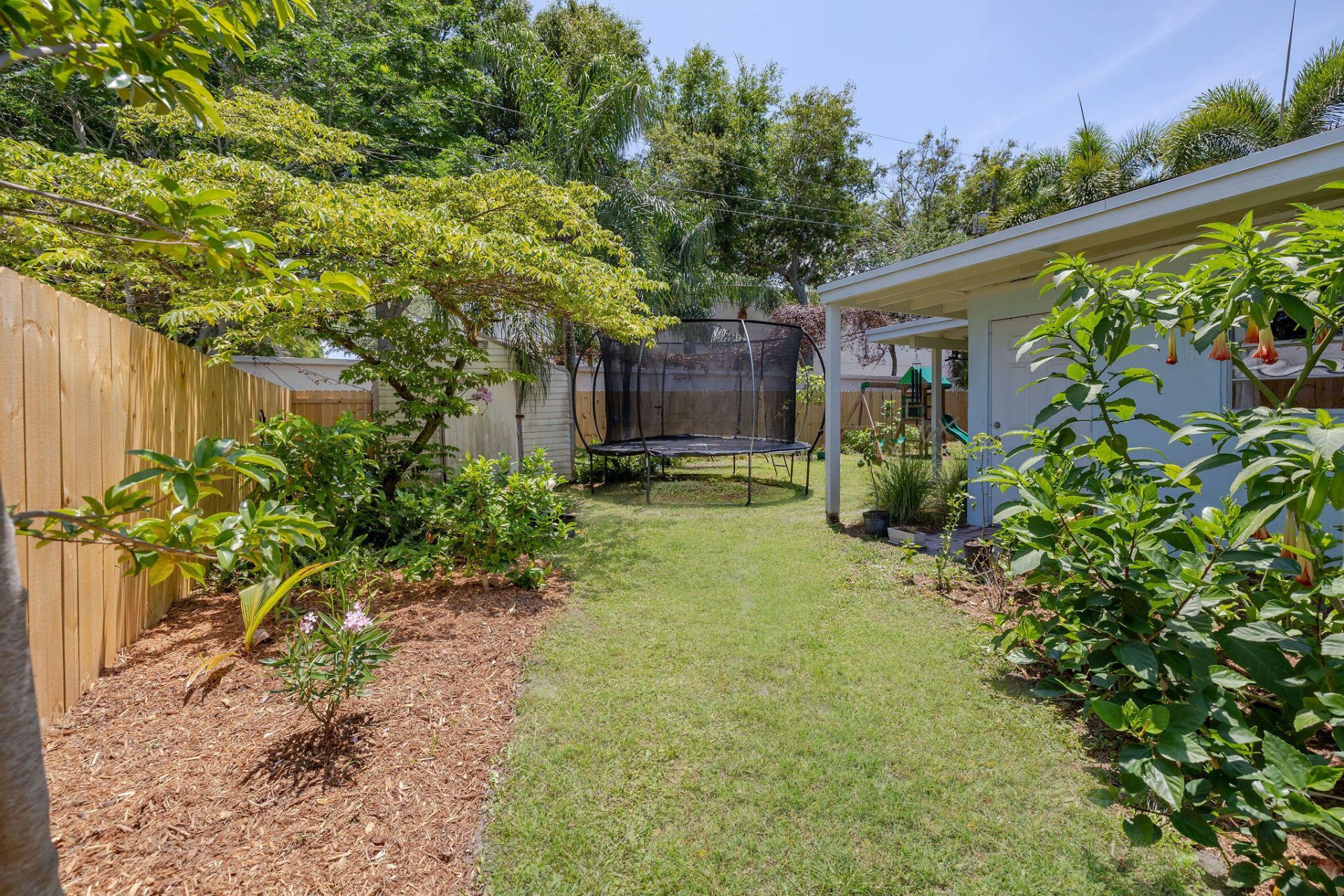 4366 Bamboo Drive, Palm Beach Gardens, FL 33410 Photo