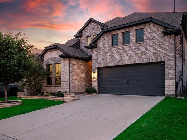 113 Camelia Street , Garland, TX 75043